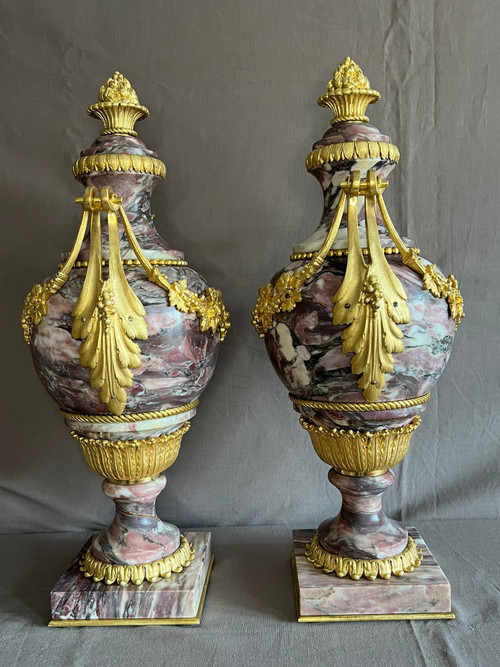 Pair of Cassolettes in Breche de Violette marble and gilt bronze 19th century