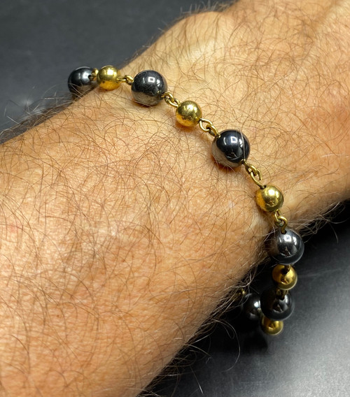 Gold-plated and onyx bracelet