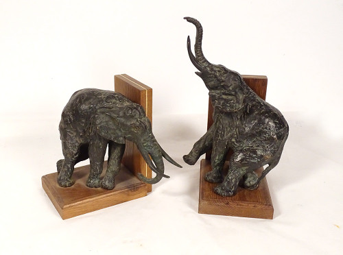 Paire Serre-livres Sculptures éléphants Ary Bitter Bronze Art Déco XXème