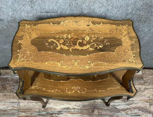 Double-top tea table in marquetry, Napoleon III period, circa 1870-1890