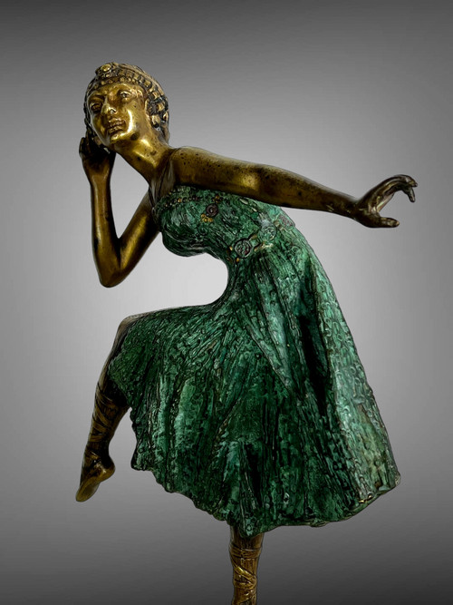 ART DECO BRONZE WITH POLYCHROME PATINA /DANCER / SIGNED "BOUSQUET" ON THE BASE