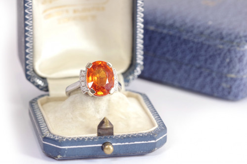 Mandarin garnet ring in white gold 18k, orange garnet spessartite, vintage ring, pre-owned jewelry