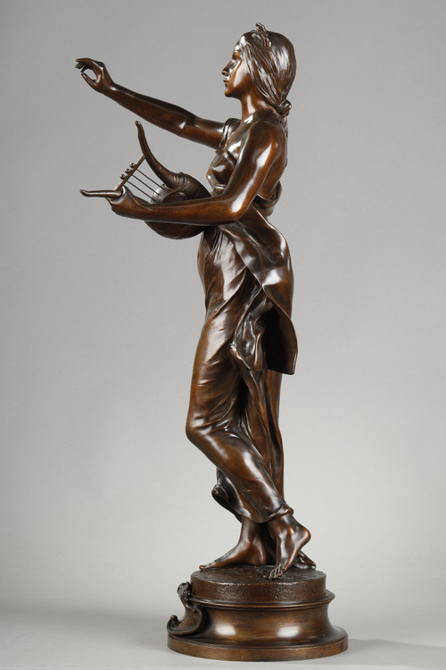 Figure en bronze patiné médaille "Muse des bois" d'après Henri-Louis Levasseur