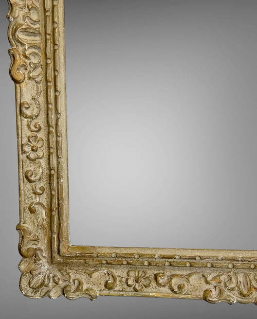 ANTIQUE MONTPARNASSE CARVED WOOD FRAME WITH PATINA FOR PAINTING 60 CM X 51 CM