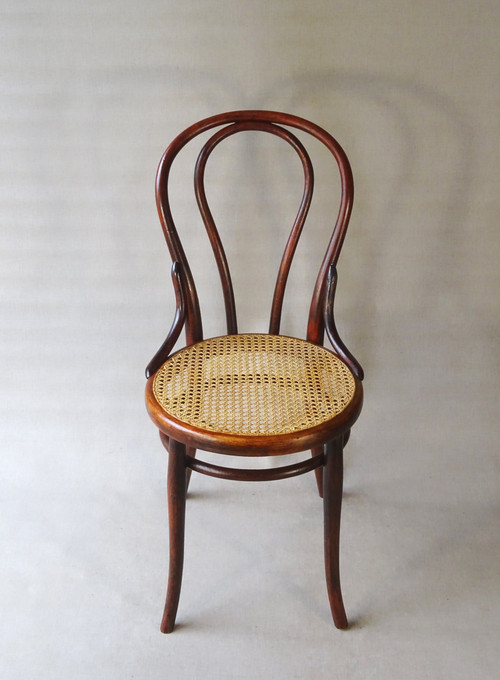 Chaise Thonet N° 18 teinte acajou, cannage neuf, 1890