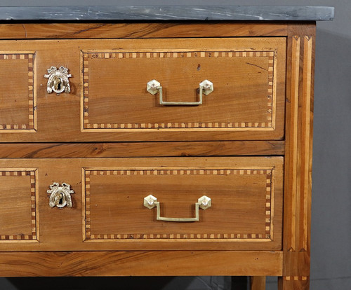 Small Regional Chest of Drawers in Walnut, Louis XVI style - Early 19th century