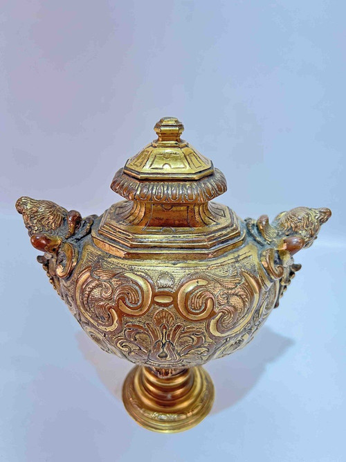 Vase Couvert, Cassolette, En Cuivre Doré époque Régence