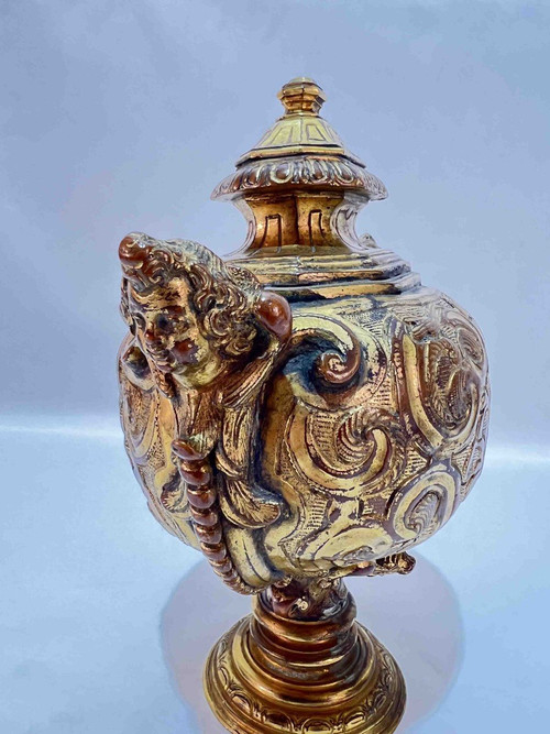 Vase Couvert, Cassolette, En Cuivre Doré époque Régence