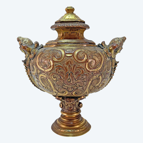 Vase Couvert, Cassolette, En Cuivre Doré époque Régence