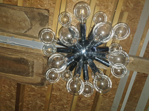 Lampadario a sospensione vintage “Sputnik” a 24 luci