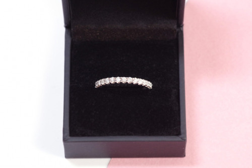 Half-eternity band in 18 karat white gold, brilliant cut diamonds, vintage jewelry, pre-owned ring