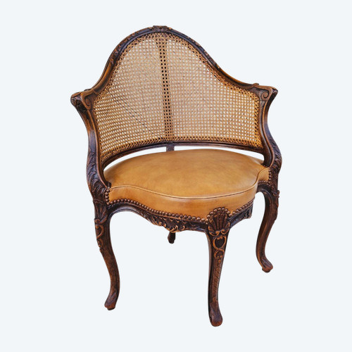 Large Fauteuil De Bureau Louis XV, Sculpté, Canné, Garni Cuir