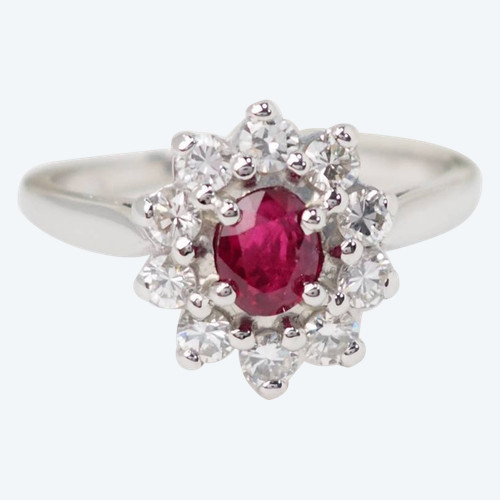 Daisy ring in white gold, rubies and diamonds 