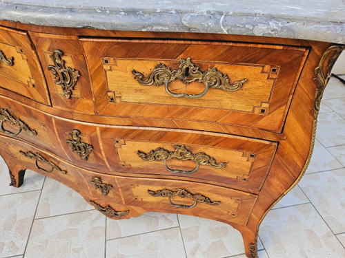 Louis XV all sides curved chest of drawers 18th century