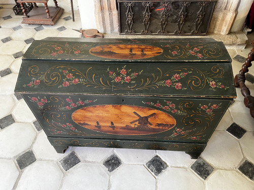 Dutch chest