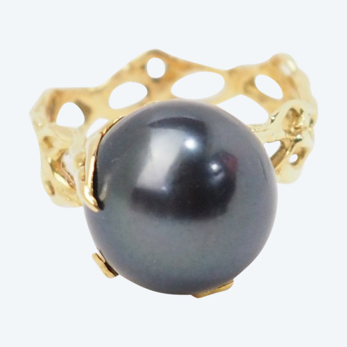 Openwork Ring In Yellow Gold And Tahiti Pearl