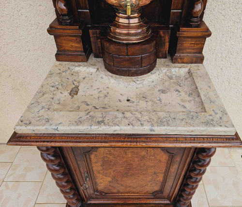 18th Century Fountain And Its Walnut Furniture