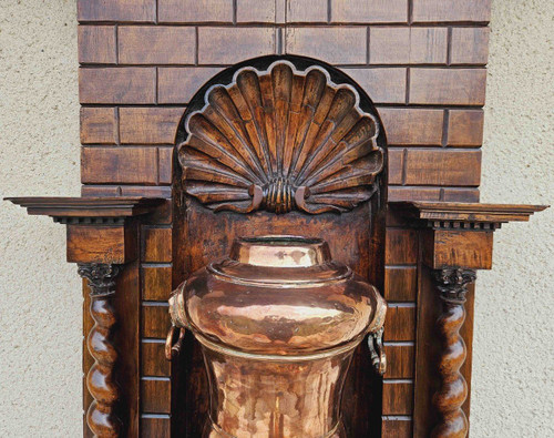 18th Century Fountain And Its Walnut Furniture