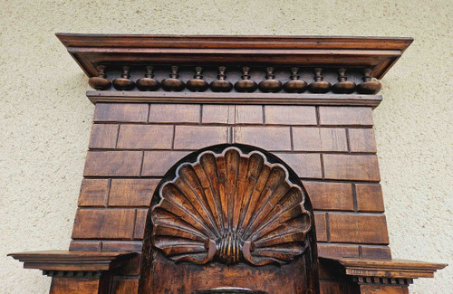 18th Century Fountain And Its Walnut Furniture