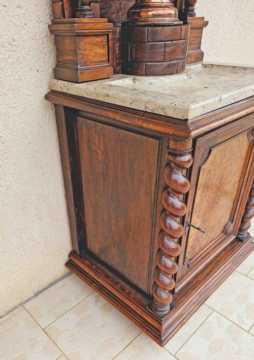 18th Century Fountain And Its Walnut Furniture