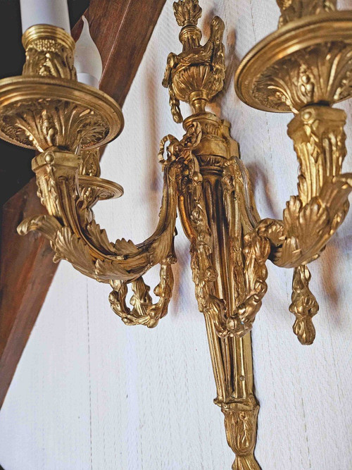 Gilded bronze wall lamp after Jean-charles Delafosse