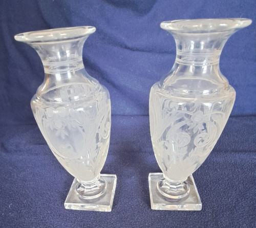 Paire de Vases balustre en cristal taillé de fleurettes et de rinceaux Napoléon 3