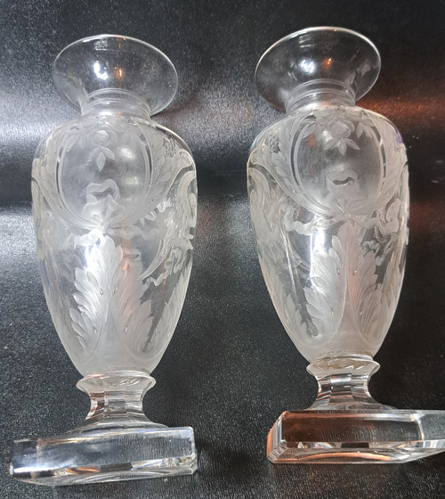 Paire de Vases balustre en cristal taillé de fleurettes et de rinceaux Napoléon 3