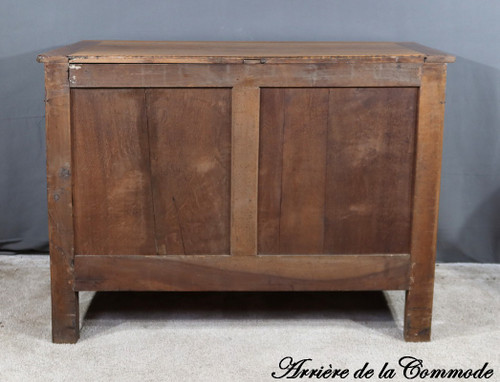 Walnut Commode, Restoration Period - 1st Part 19th