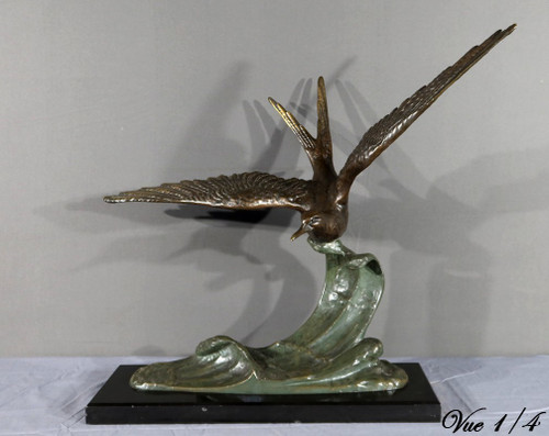 Bronze “The Seagull”, attributed to Erget – Early 20th century