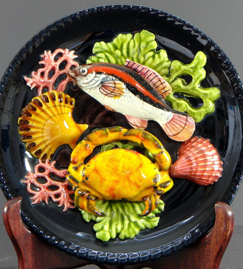 Vallauris, 1950s, Trompe l'Oeil Plate Decor Fish, Crab, Shells, Coral. 