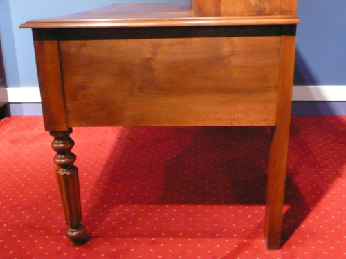 Louis-Philippe period walnut tiered desk