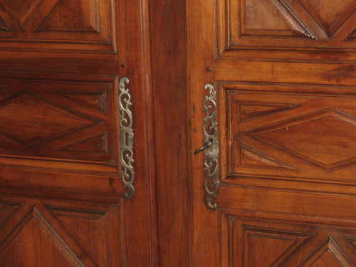 Pair of Louis XIII walnut paneled doors 17th century Périgord origin