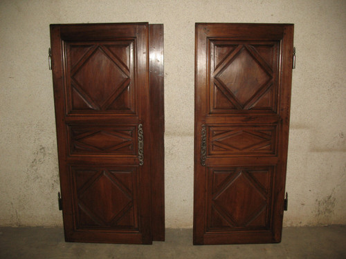 Pair of Louis XIII walnut paneled doors 17th century Périgord origin