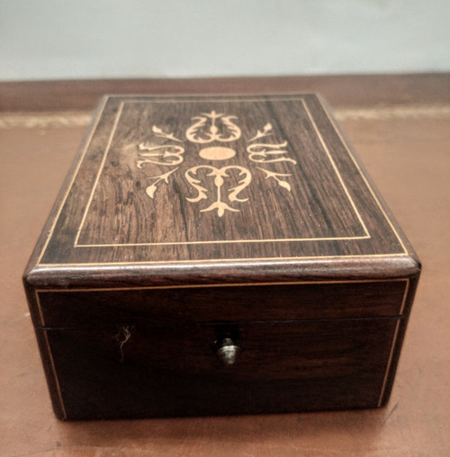 Watch box