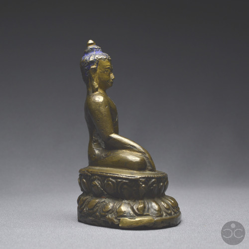 Tibet occidental, XIIIème-XIVème siècle, Représentation de Bouddha en bronze à patine brune 