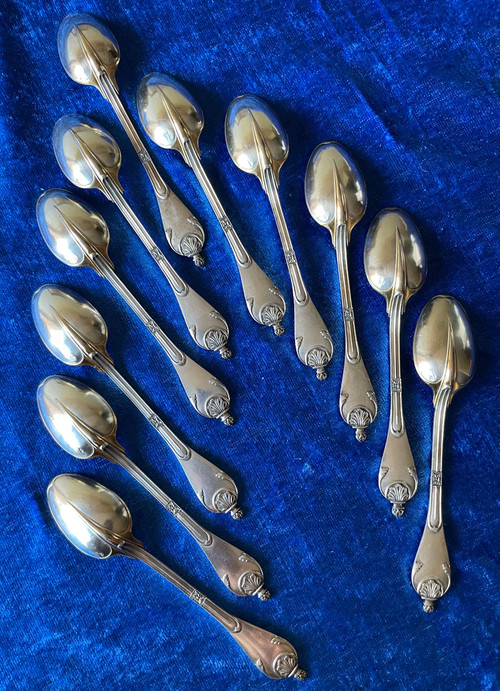 11 tea/coffee spoons.