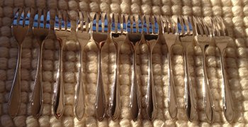 12 silver plated cake forks from the 50's ERCUIS silverware