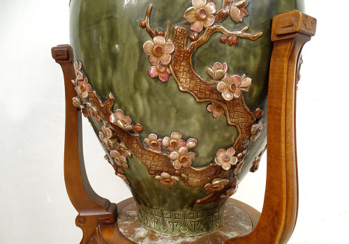 Large earthenware vase Jules Vieillard Bordeaux Japanese decor 19th century Sellette