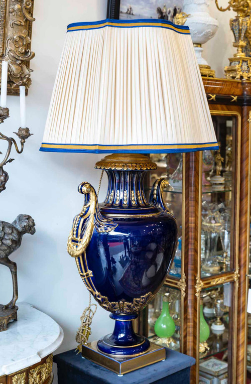 Important Pair Of Late 19th Century Blue Porcelain Lamps