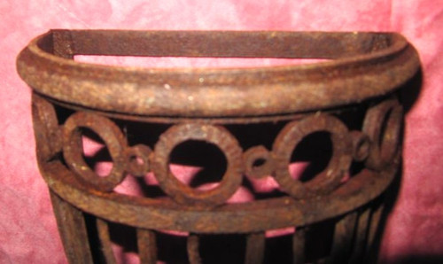 Early 20th century wrought iron wall lamp