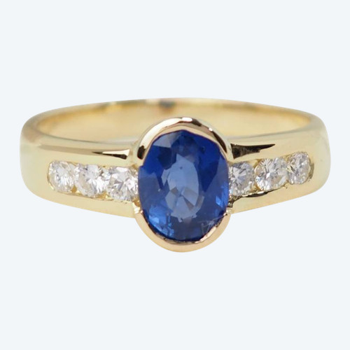 Yellow gold, Ceylon sapphire and diamond ring