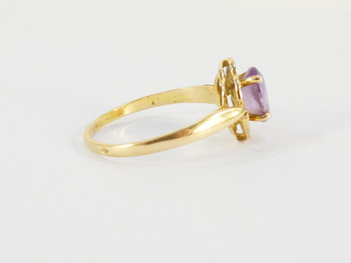 18-karat yellow GOLD ring with amethyst