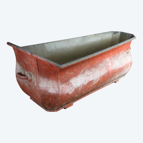 Zinc bathtub XIX