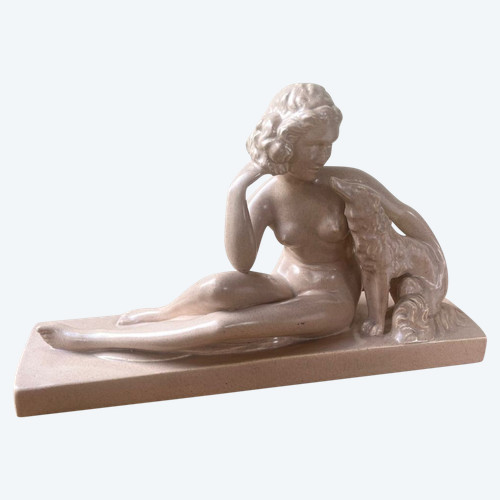 Femme Nue et Son Chien (Lévrier) - Statue en Céramique Beige - Signée Charles Lemanceau - 1930 - Art