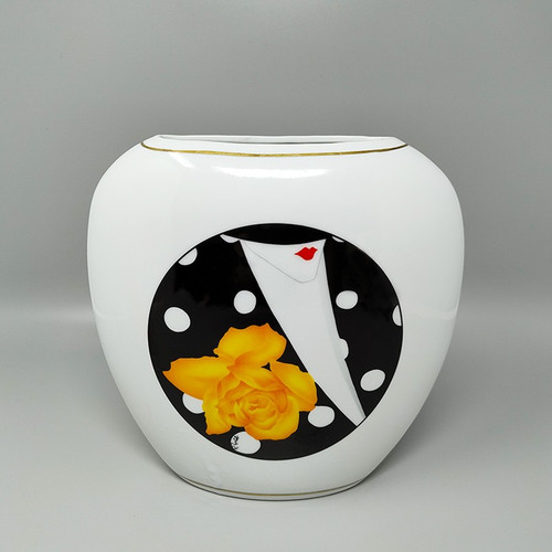 Vaso in porcellana Gogeous degli anni '70 di R. Ortol per Limoges. Prodotto in Francia