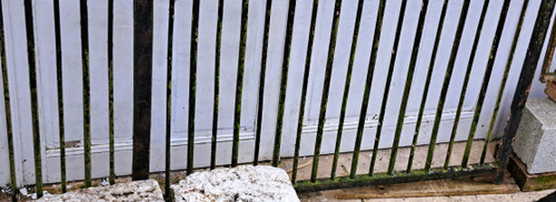 18th century round and square iron 2 leaf gate