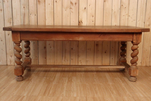 Large Farm Table Twisted Legs