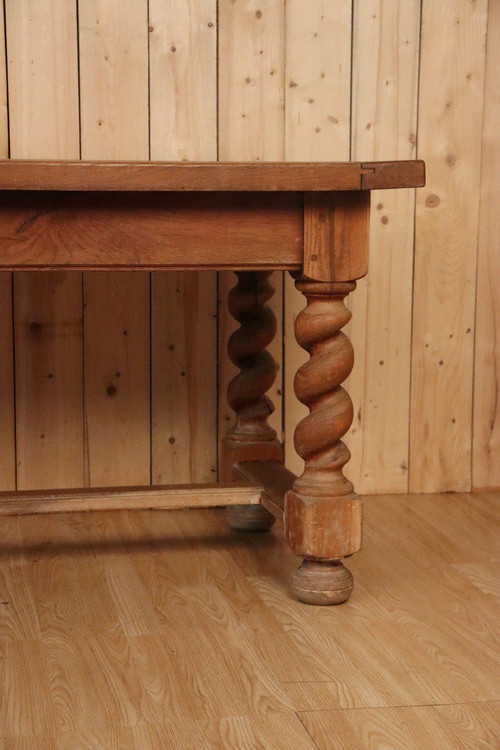 Large Farm Table Twisted Legs