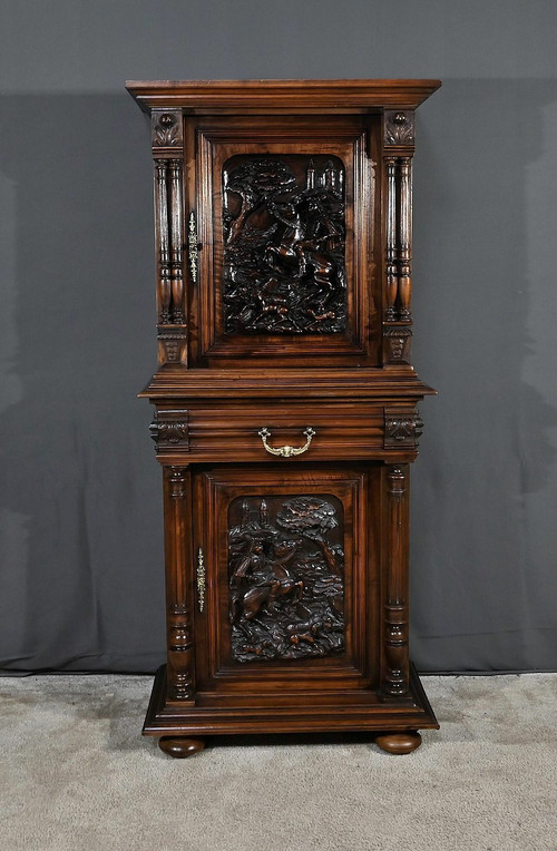 Rare Small Renaissance Cabinet in Solid Walnut - 2nd half 19th century