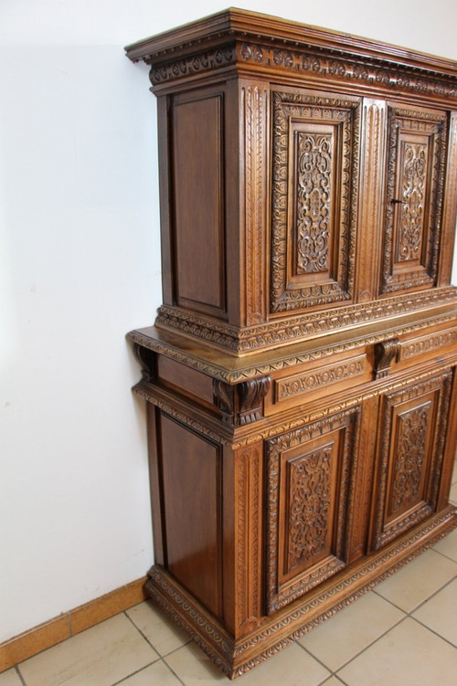 Kleines Doppel-Sideboard im Renaissance-Stil, 149 cm hoch